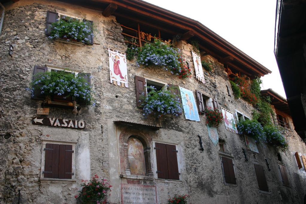 Apartamento Casa del Vasaio Tenno Habitación foto
